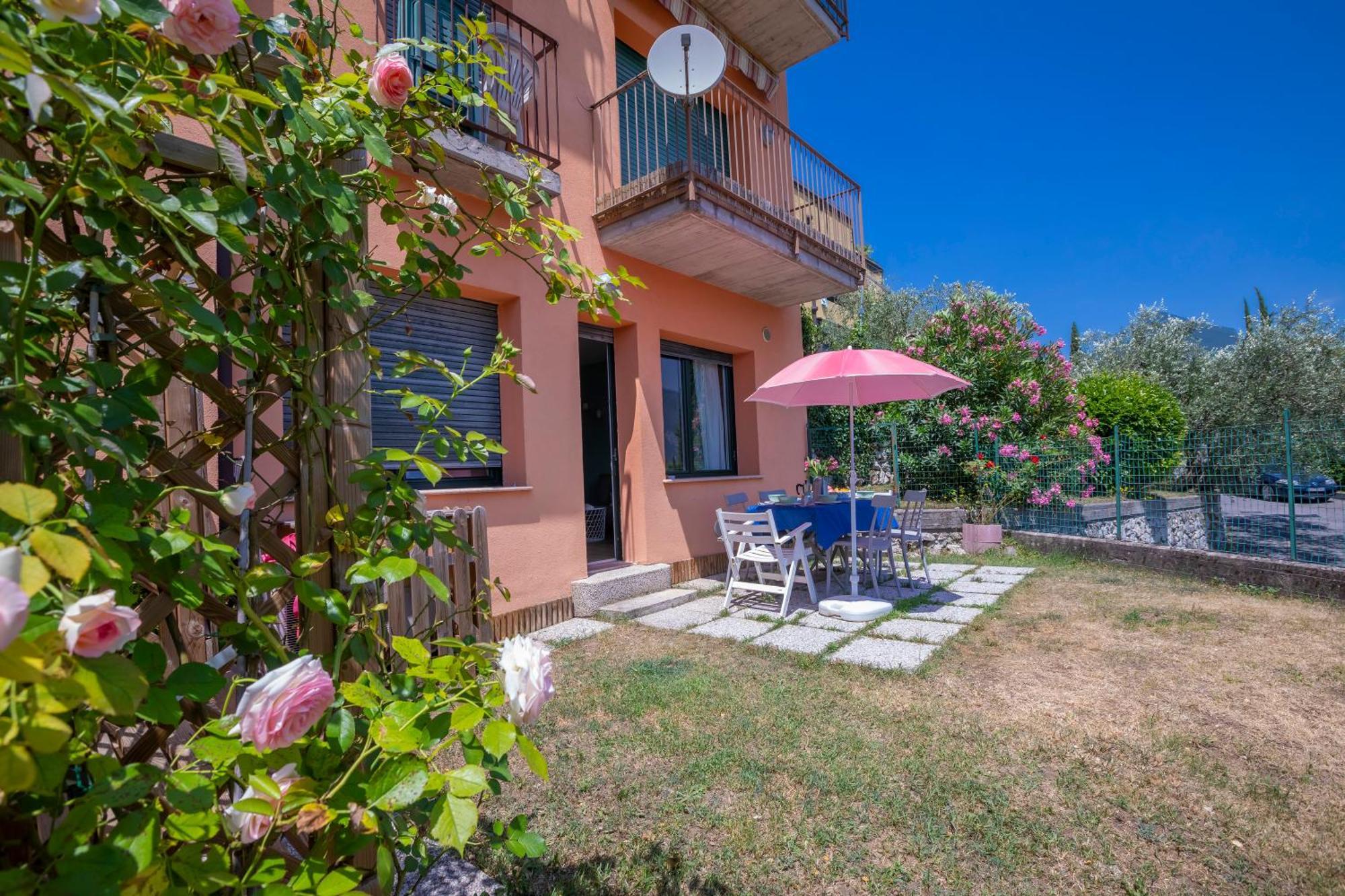 Casa Turchese - Happy Rentals Riva del Garda Dış mekan fotoğraf