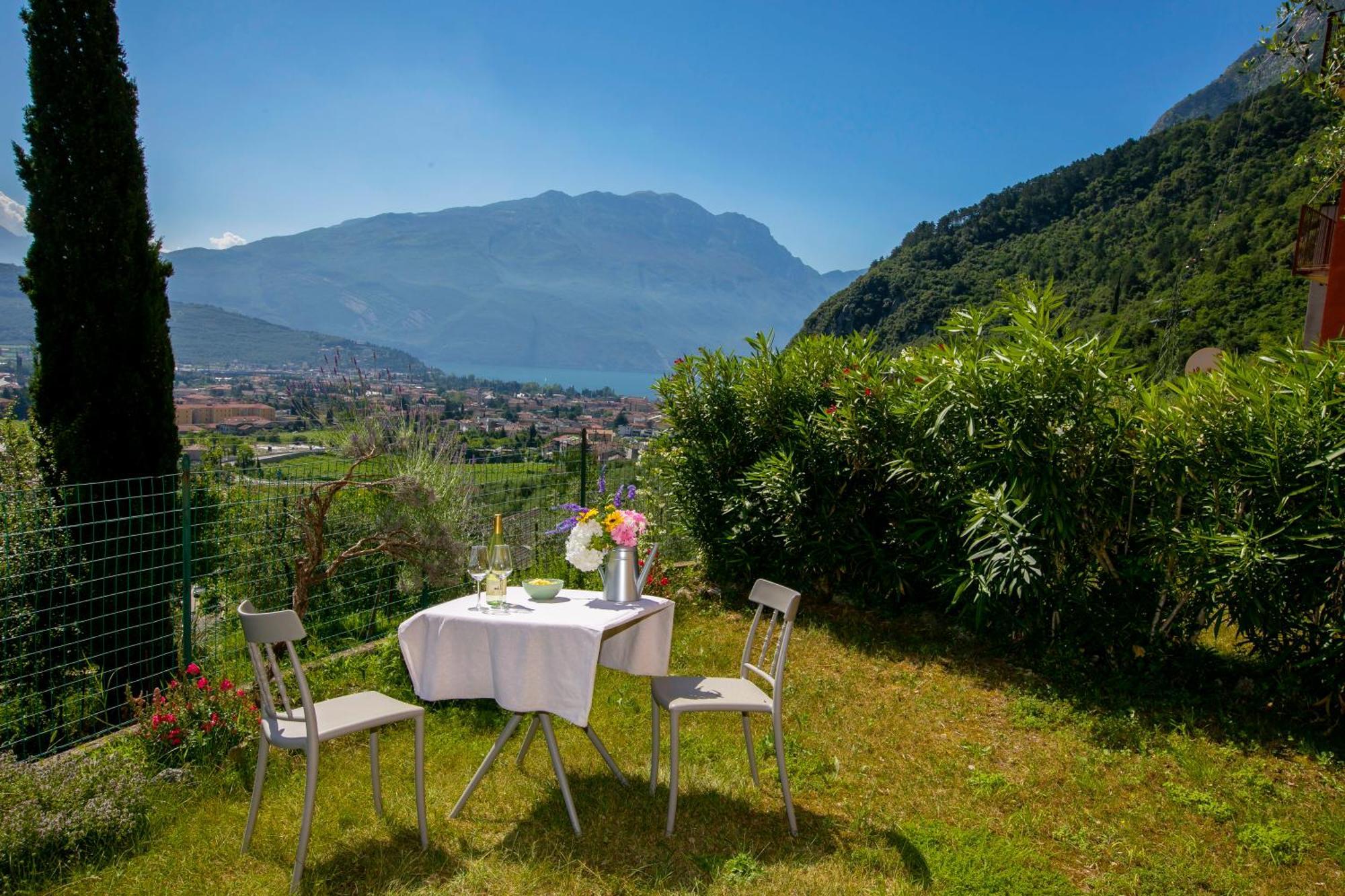 Casa Turchese - Happy Rentals Riva del Garda Dış mekan fotoğraf